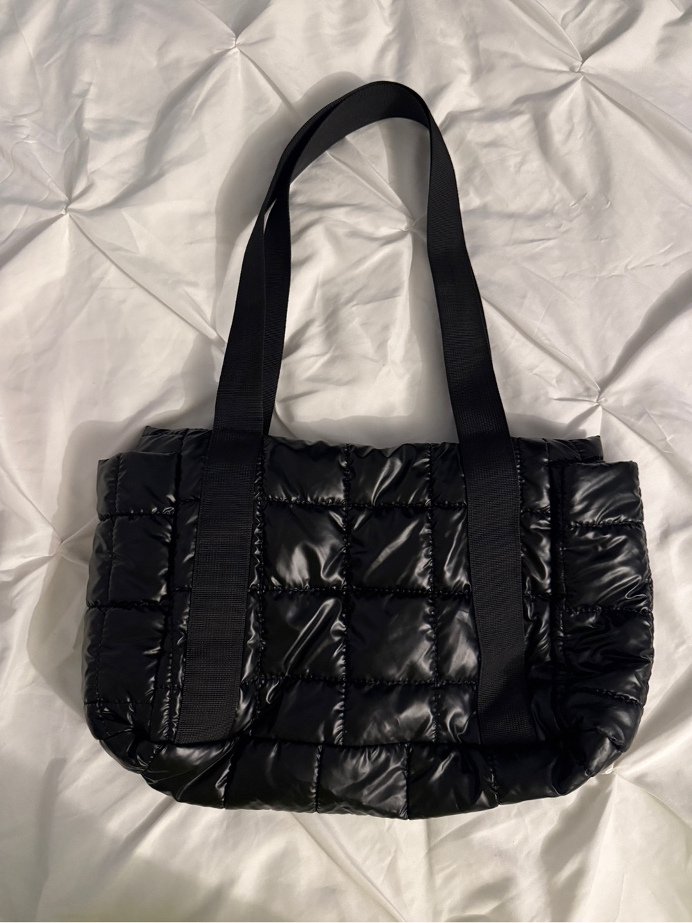Quilted Black Tote Bag with Wide Straps - Stylish Everyday Carry